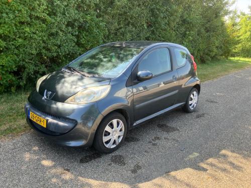Peugeot 107 1.0