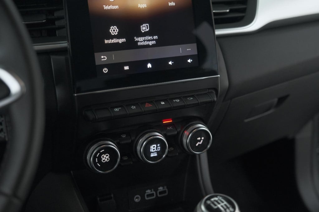 Renault Captur tce 90 techno | 360 camera | navigatie | 9.3 inch groot sche