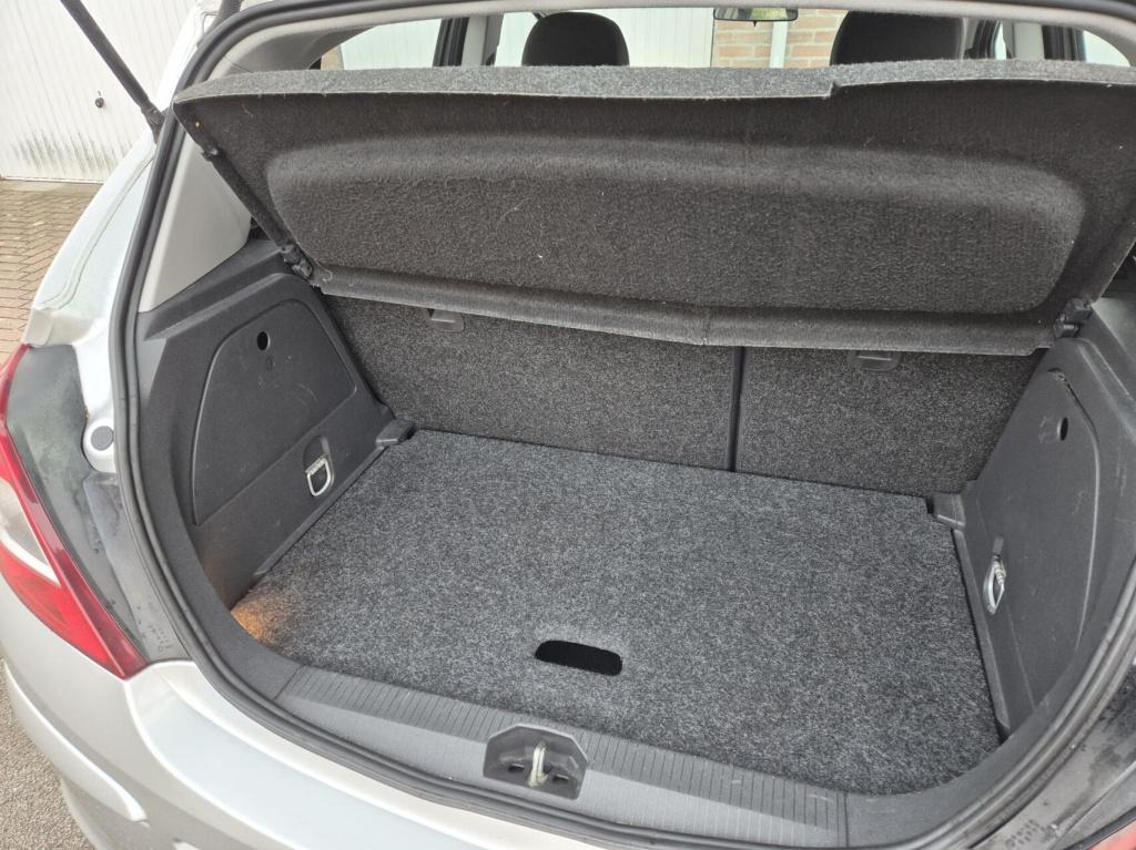 Opel Corsa 1.3 cdti ecoflex s/s connect edition / coc aanwezig