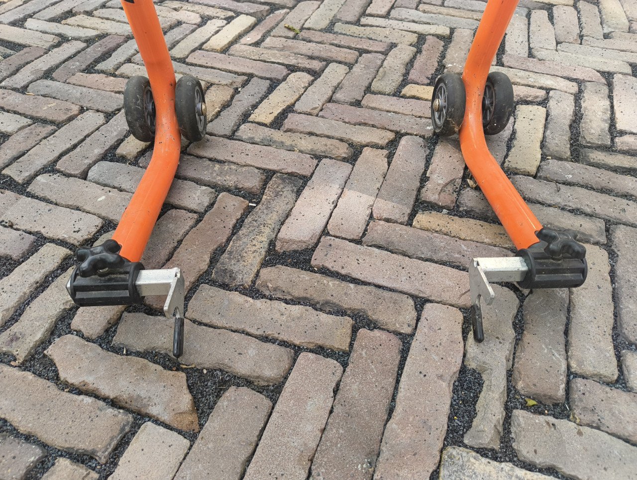 KTM paddock stand