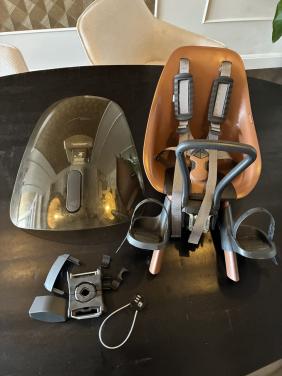 Urban iki voorzitje met slot, stuurtje en windscherm