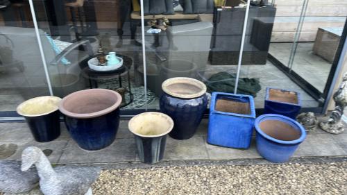 Te koop aangeboden: Diverse blauwe bloempotten