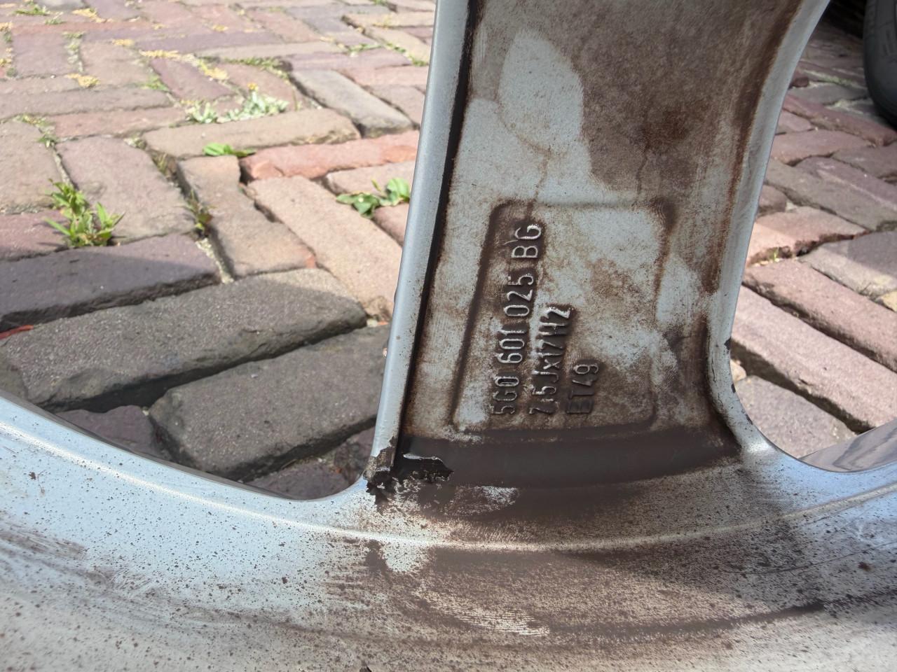 Originele volkswagen borbet velgen 17inch met banden 5x112