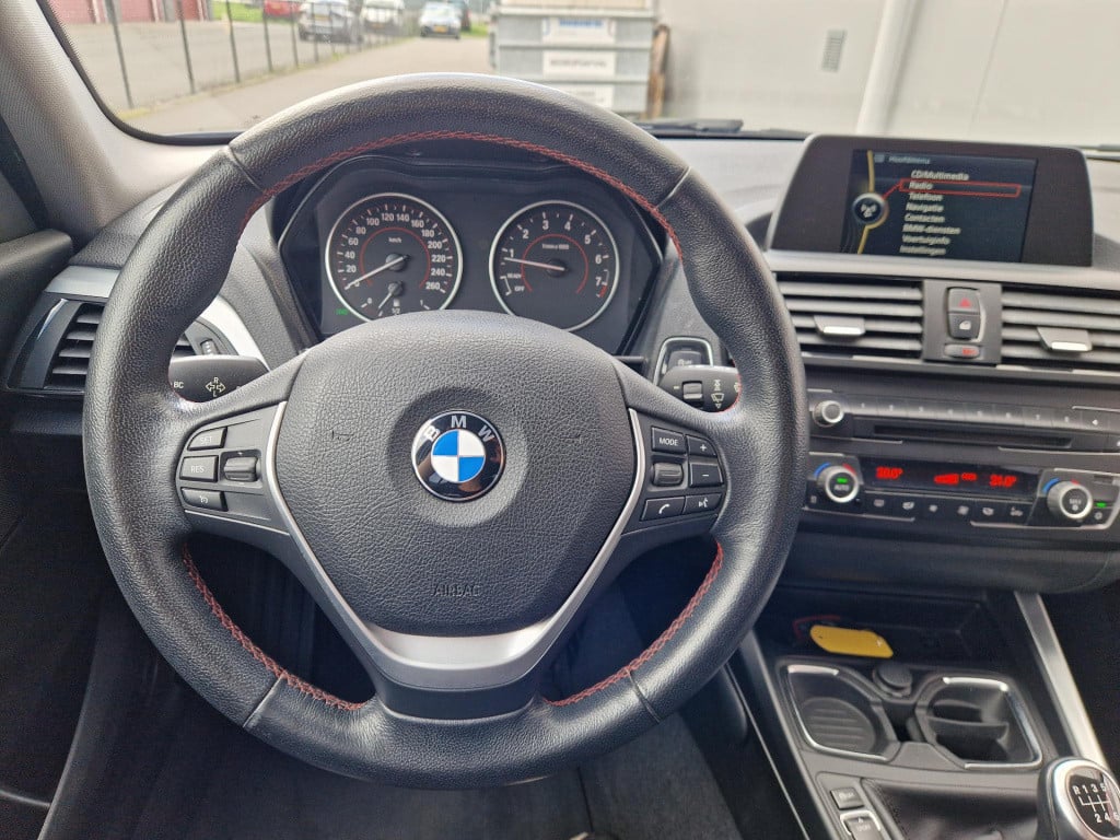 BMW 1 Serie 118i business