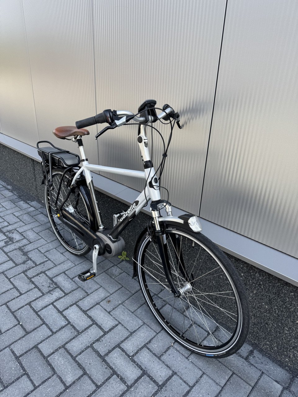 Gazelle Orange middenmotor elektrische fiets 400WH