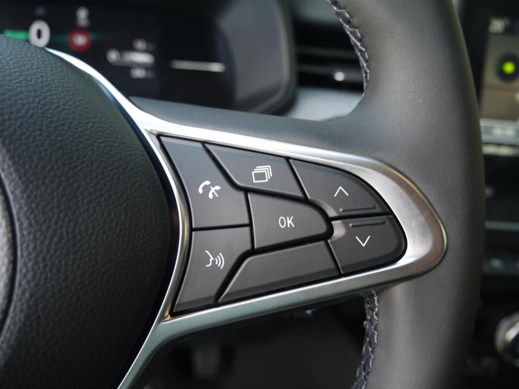 Mitsubishi Colt 1.6 hev intense