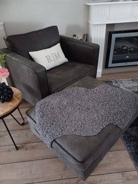 Loveseat met hocker