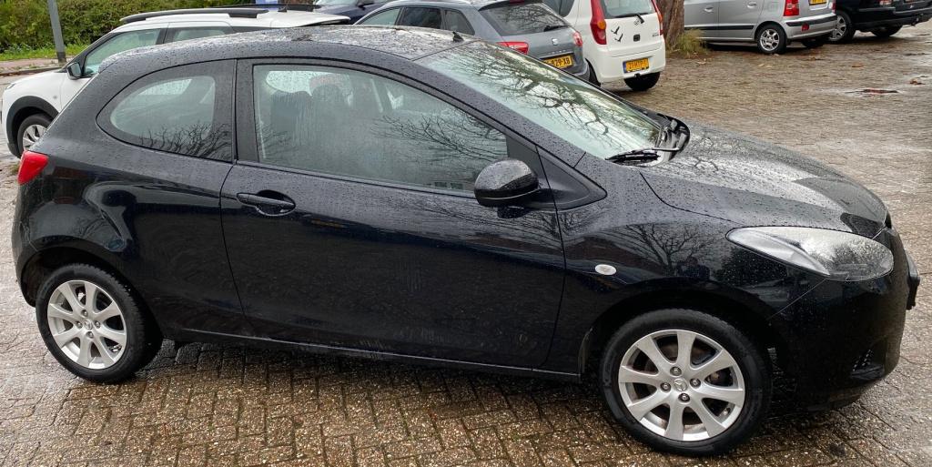 Mazda 2 1.3 ts +