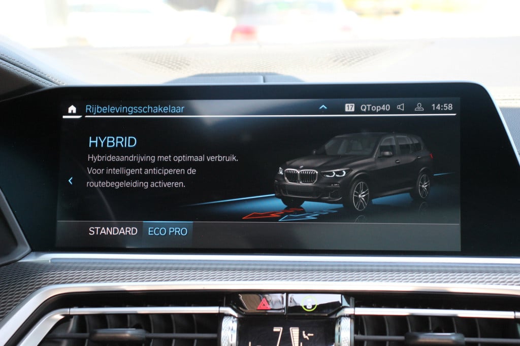 BMW X5 xdrive45e high executive m-sport | pano | luchtvering | 360 camera |