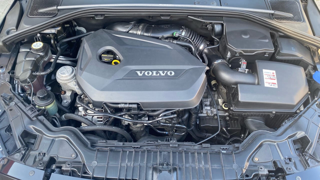 Mooie Volvo V60, T3, R-design,automaat