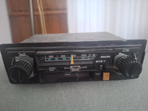 Klassieke Philips werkende autoradio