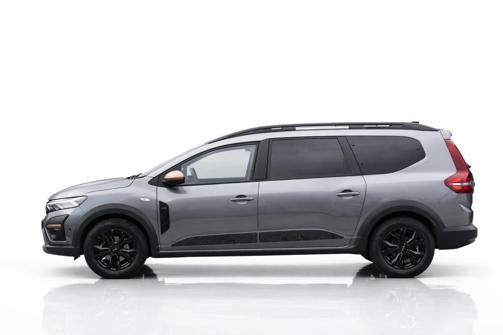 Dacia Jogger 1.6 hybrid 140 extreme 7p. | stoelverwarming | nap | apple car