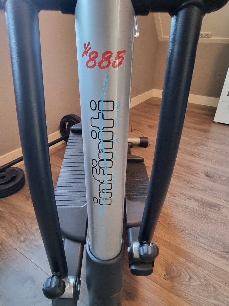 Cross trainer Infiniti Elliptical