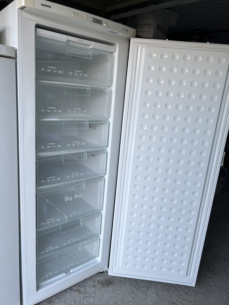Siemens Vrieskast 8 Laden 303 Liter A+ Klasse vriezer