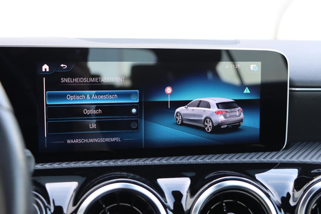 Mercedes-Benz A-Klasse 200 business solution plus upgrade