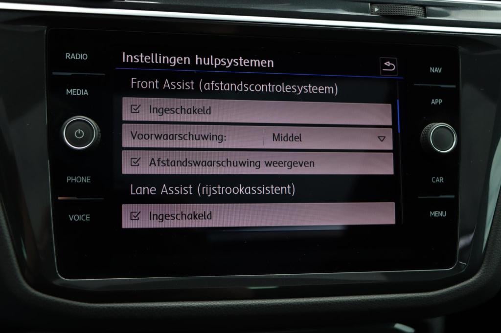 Volkswagen Tiguan 1.5 tsi act highline business r advance 150pk dsg7
