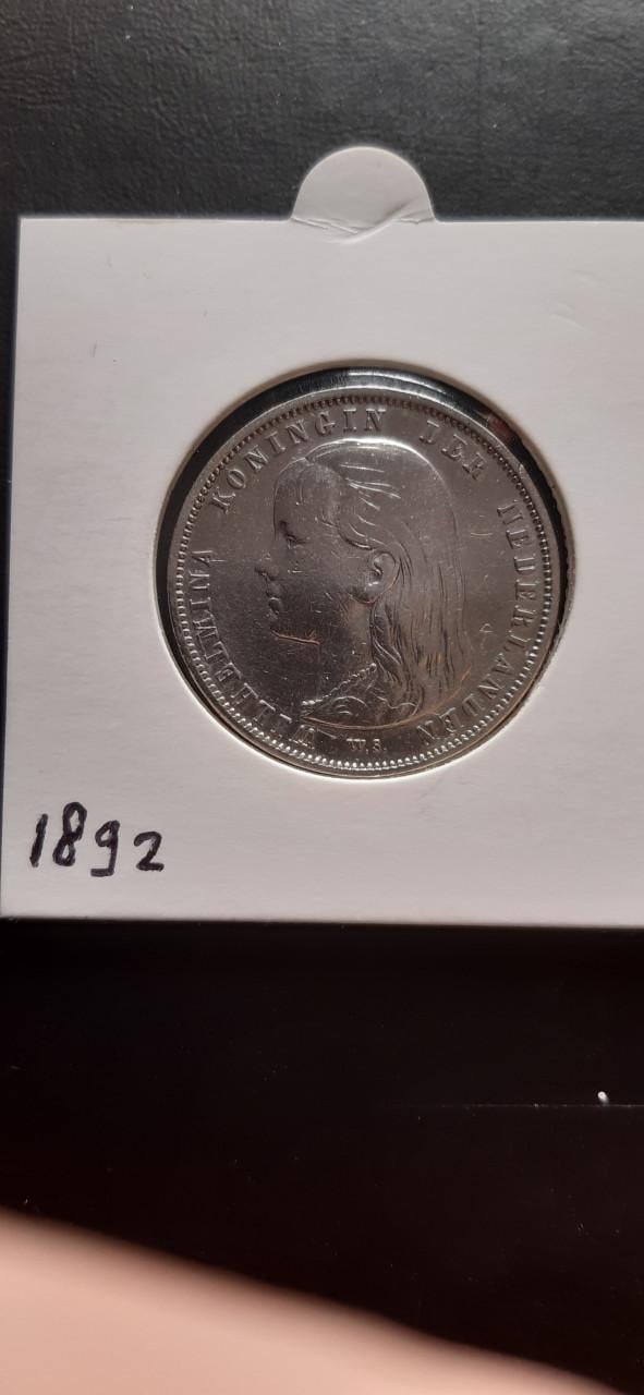 Lotje zilveren munten