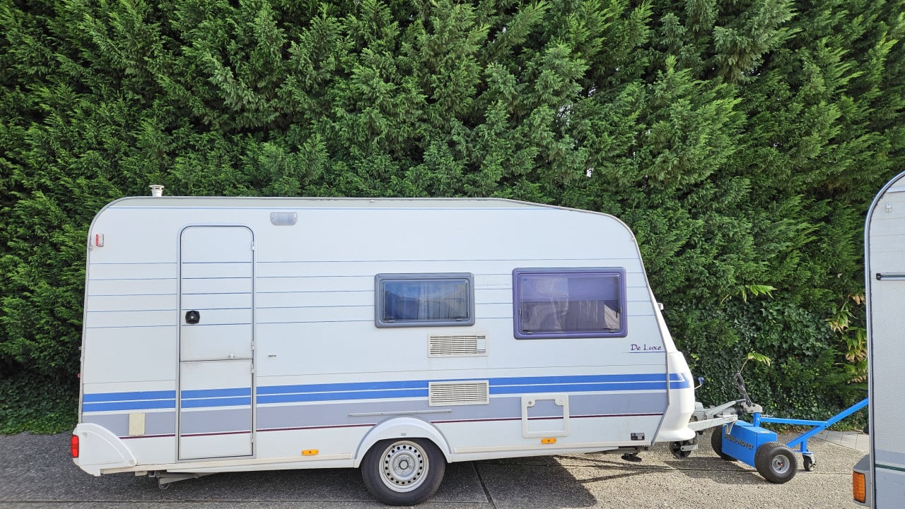 Hobby de Luxe 440 SF van het bouwjaar 1999