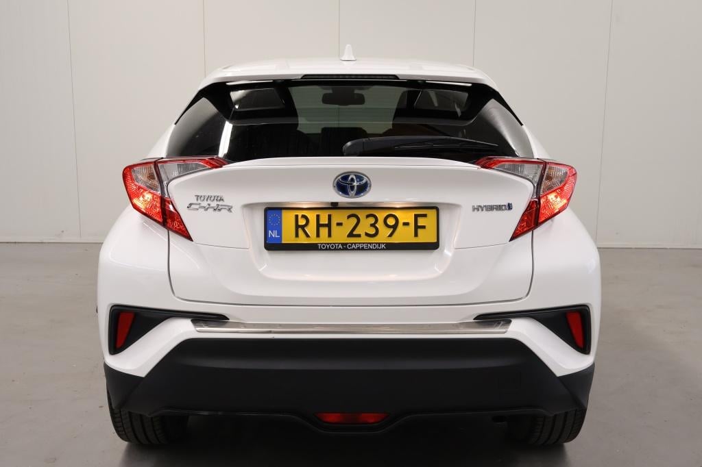 Toyota C-hr 1.8 hybrid dynamic