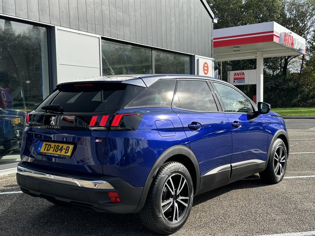 Peugeot 3008 1.2 puretech 130pk s&s blue lease executive