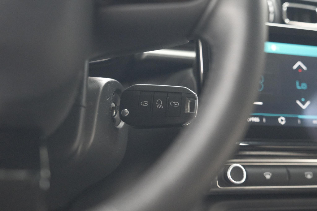 Citroen C3 puretech 110 feel edition | camera | navigatie | apple carplay