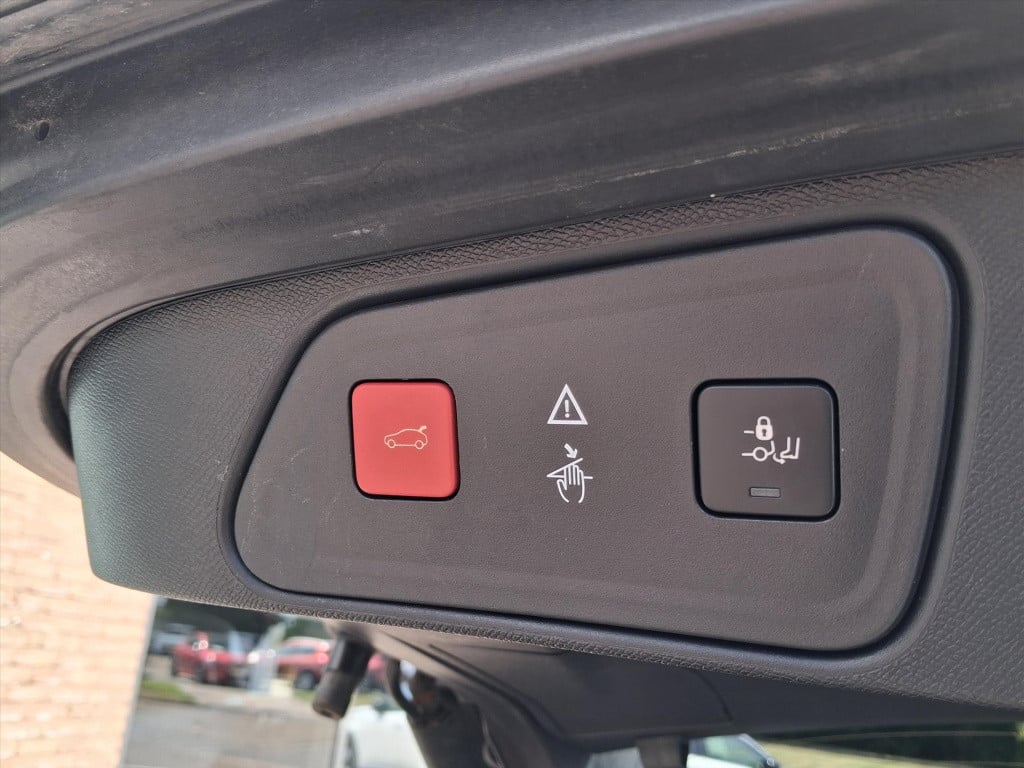 Peugeot 3008 1.2 pt 130pk s&s allure navigatie | apple carplay & android au