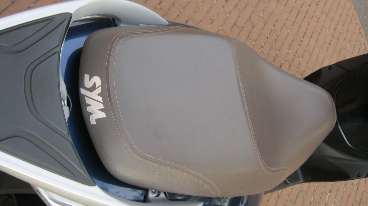 Z.G.A.N  SYM SYMPHONI ST 45KM  Met 16 inch WIELEN 995 EURO