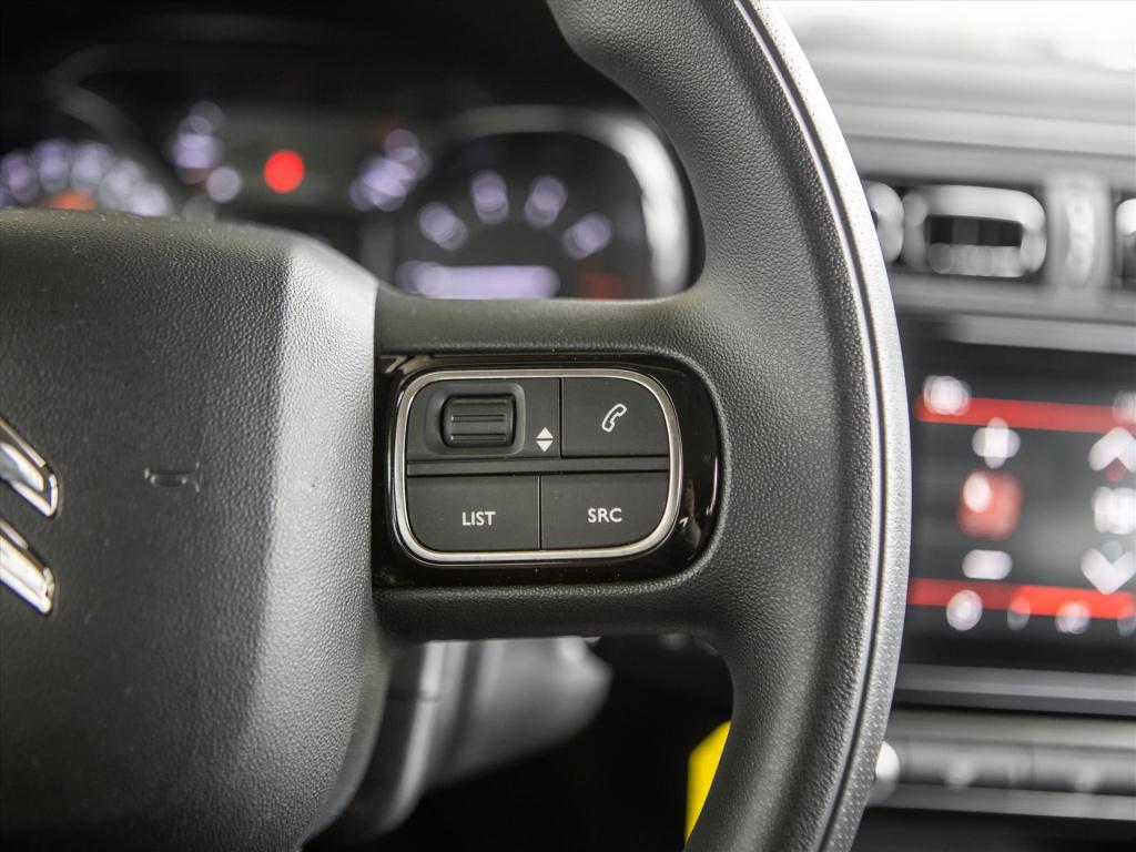 Citroen C3 1.2 puretech 83pk shine | stoelverwarming | carplay | park. sens