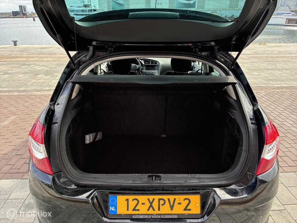 Citroen C4 1.6 VTi Ligne Business Navi km205.811 Nap BJ2012