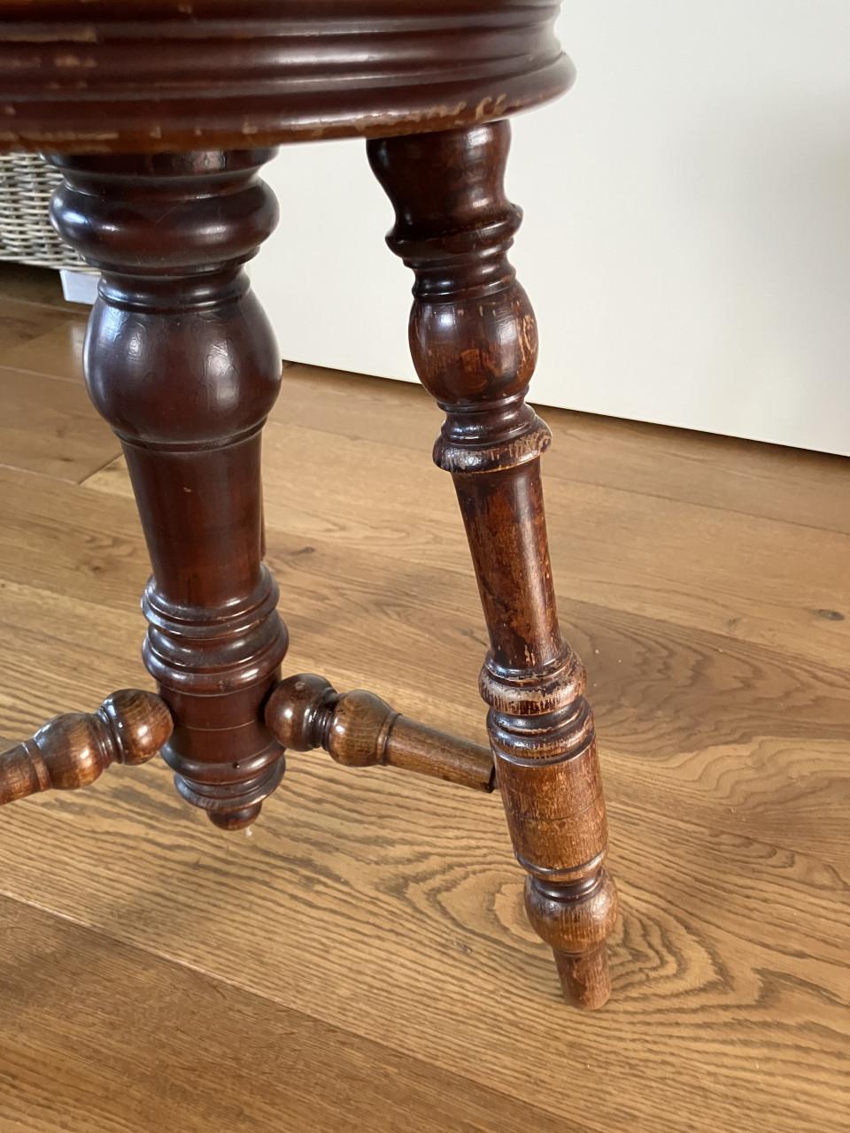 Orgelkrukje of plantenkrukje Jugendstil