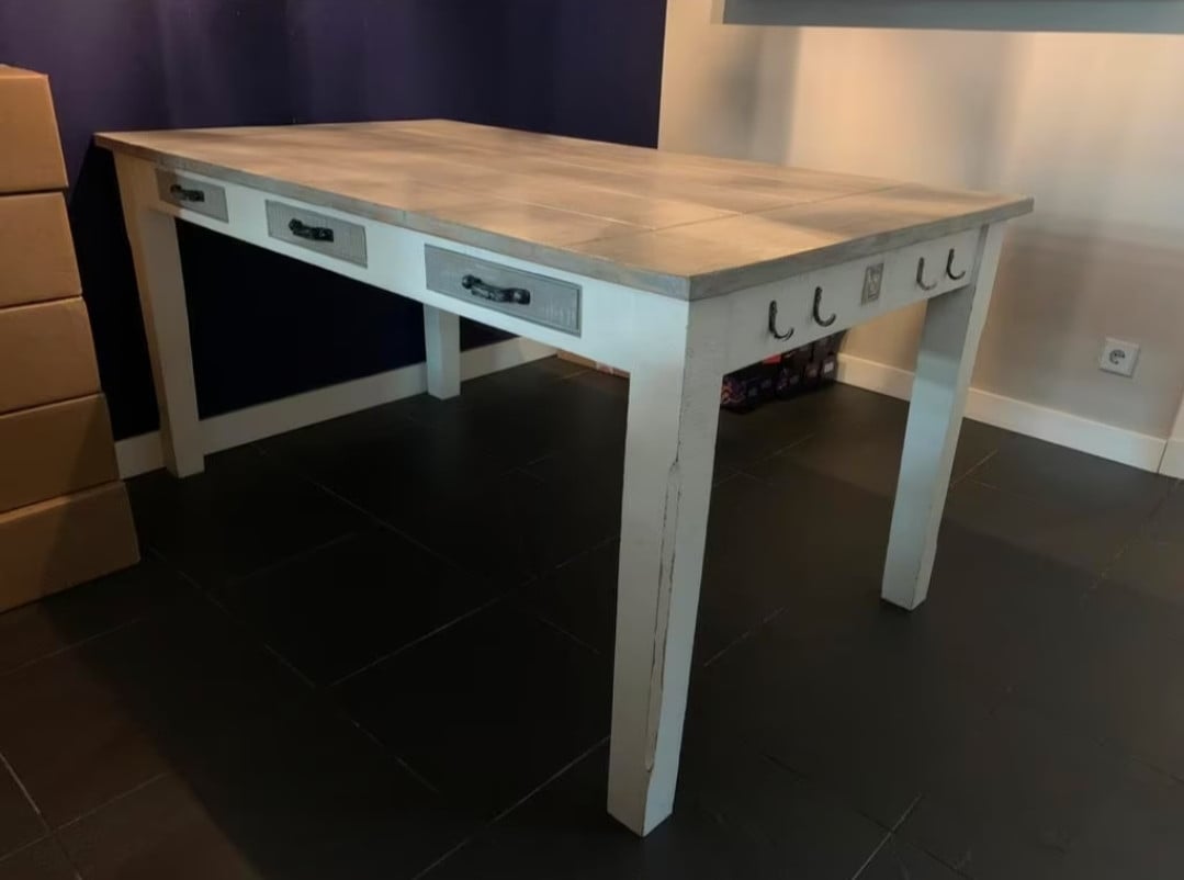 Te koop: Rivera Maison eettafel.