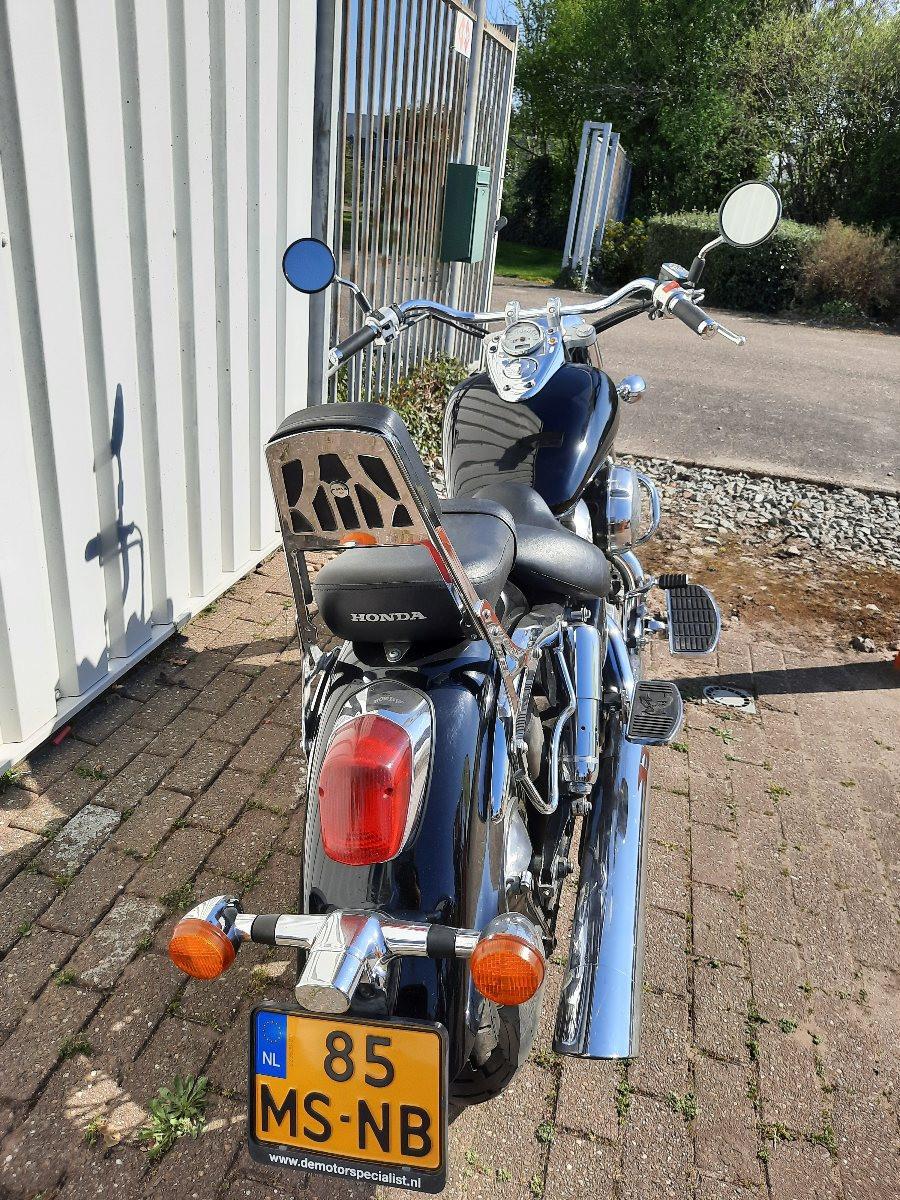 Honda Shadow VT750 Classic. mooie Cruiser, weinig Km