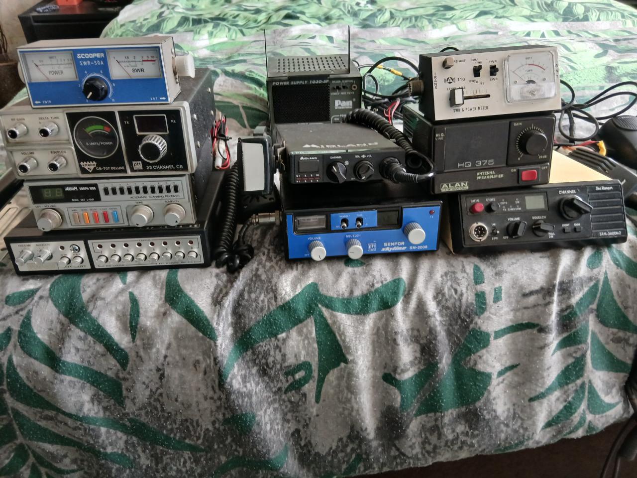 Te koop zend/ontvang apparatuur