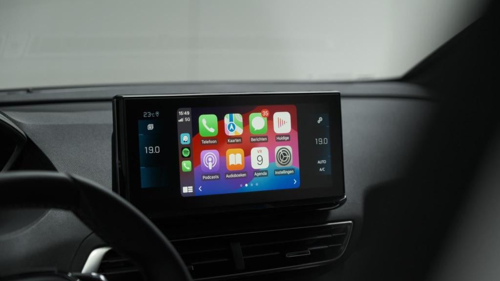 Peugeot 5008 puretech 130 eat8 allure pack business | trekhaak | elektronis