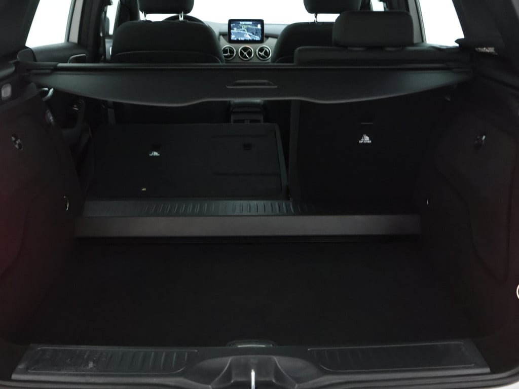 Mercedes-Benz B-Klasse 180 ambition | panoramadak | memory stoel | climate 