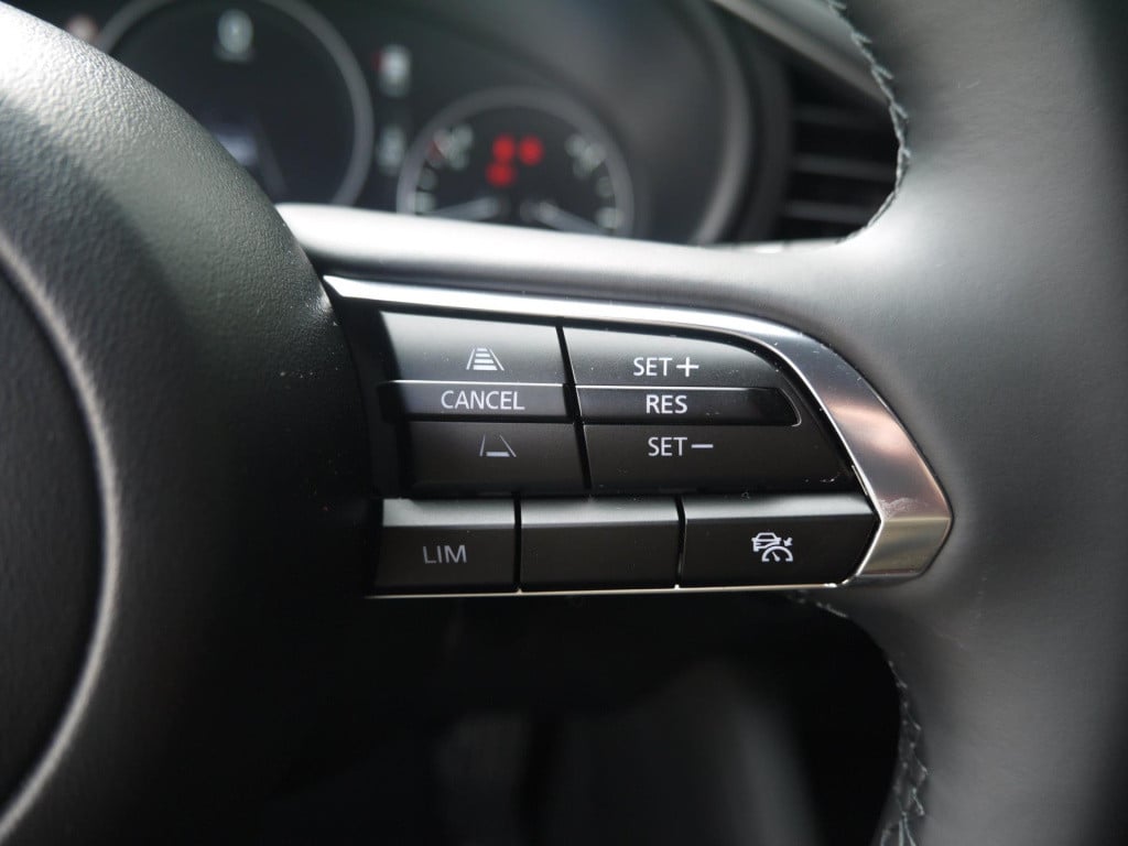 Mazda 3 2.0 e-skyactiv-g m hybrid 122 prime-line|rijklaar