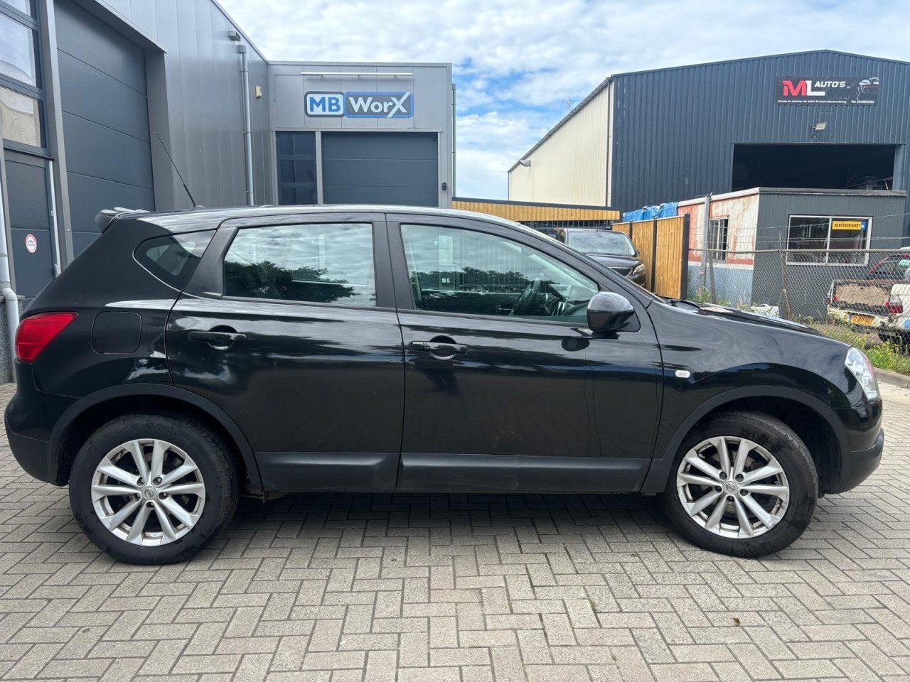 Nissan Qashqai 2.0 Tekna Pano/ Cruise Jaar Apk