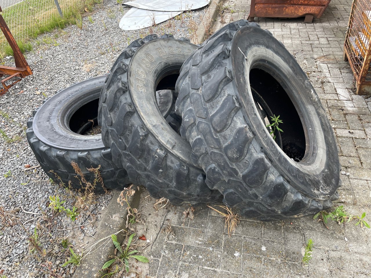 Kraanbanden 315/80R22.5