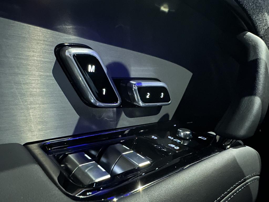 Land Rover Range Rover 3.0 p460e dynamic hse phev *pano*23"inch*5 jaar gara