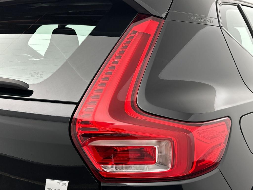 Volvo XC40 t5 262pk recharge plus dark| adap.cruise| 360camera| trekhaak