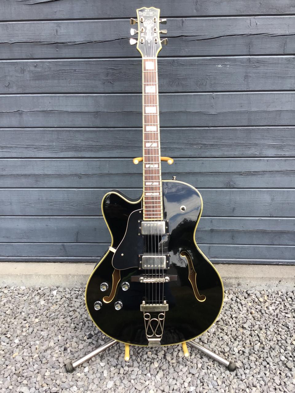 Gitaar linkshandige archtop Samick HF650