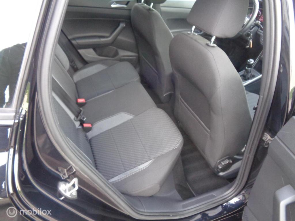 Volkswagen Polo 1.0 tsi r-line 115pk/airco/pdc/carplay/panodak/17'' lm/r-li