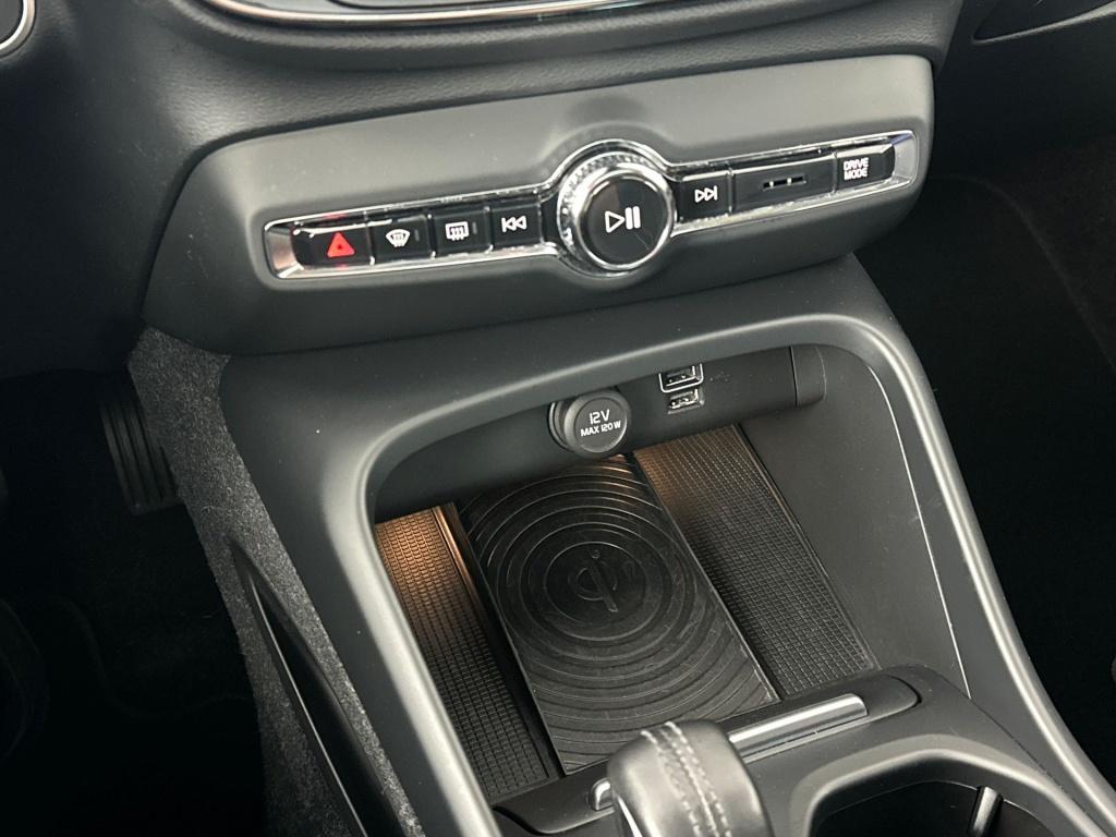 Volvo XC40 t5 247pk intro edition| 360camera| pano| adap.cruise| stoelverwa