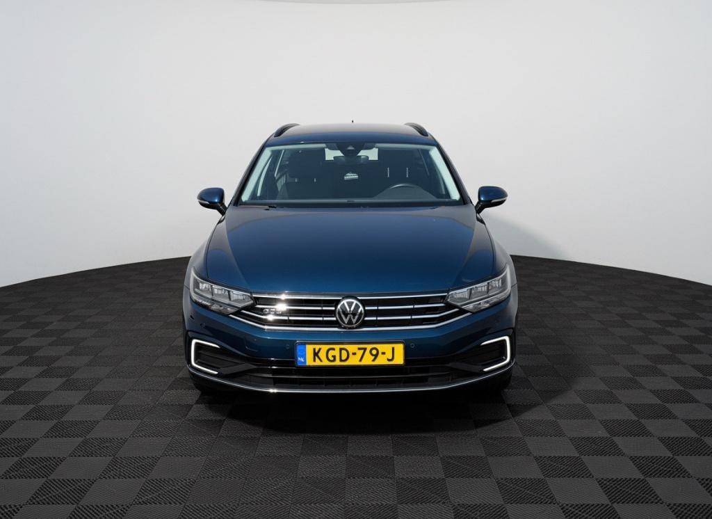 Volkswagen Passat variant 1.4 tsi phev gte business