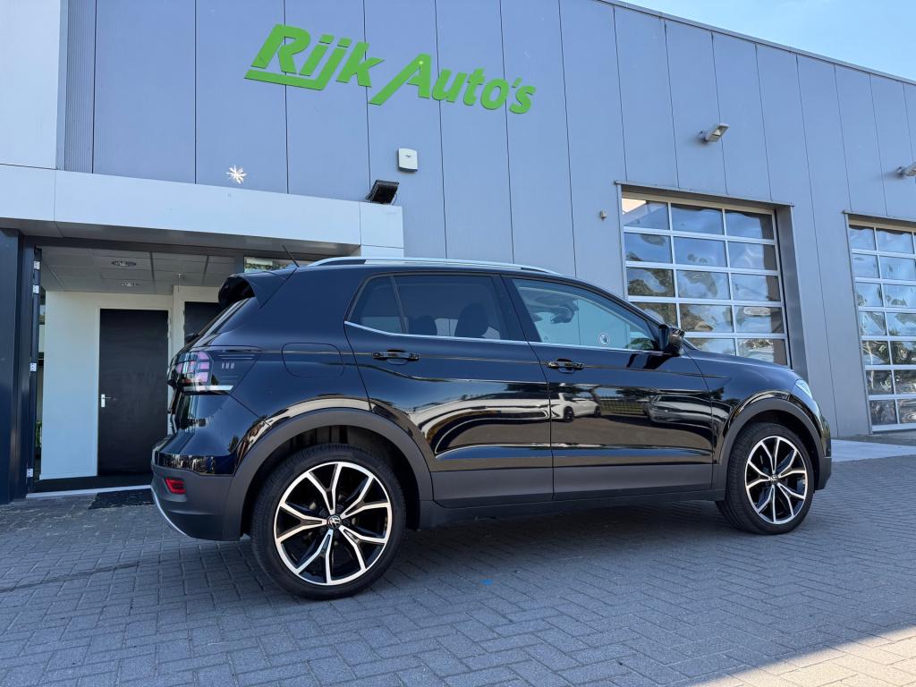 Volkswagen T-cross 1.5 tsi style * 150 pk * camera * stoelverwarming * clim
