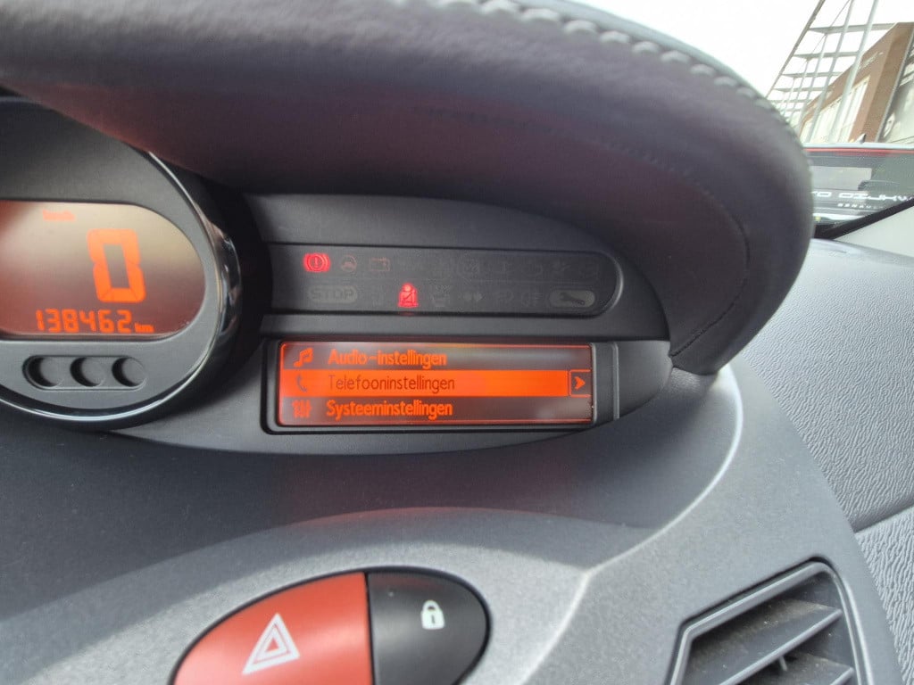 Renault Twingo 1.2-16v dynamique airco, panoramadak!, bluetooth