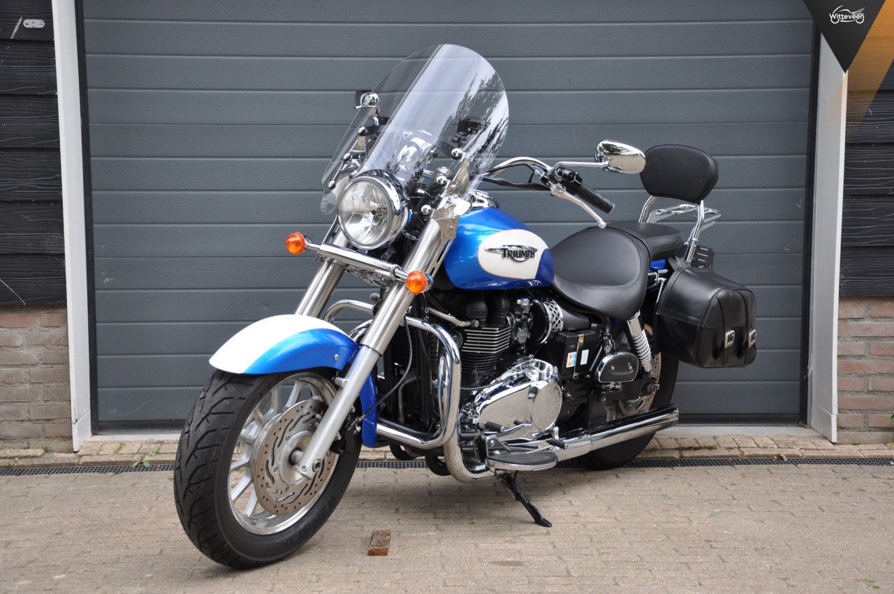 Triumph Bonneville America