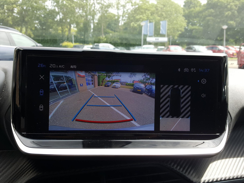 Peugeot 2008 allure 1.2 puretech 100pk navigatie | achteruitrijcamera | app