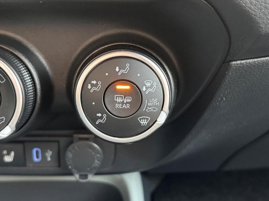 Toyota Aygo x 1.0 vvt-i mt 72pk pulse|bi tone stoelverwarming|carplay|camer