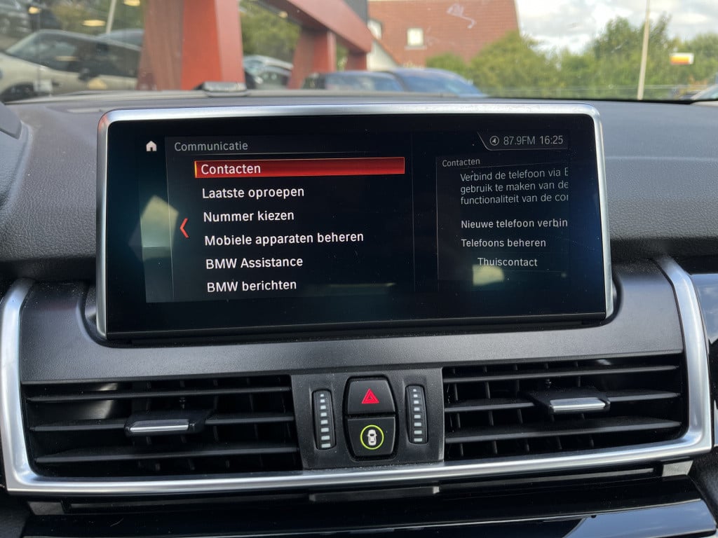 BMW 2-serie active tourer 220i high executive | head-up | navi | camera | l